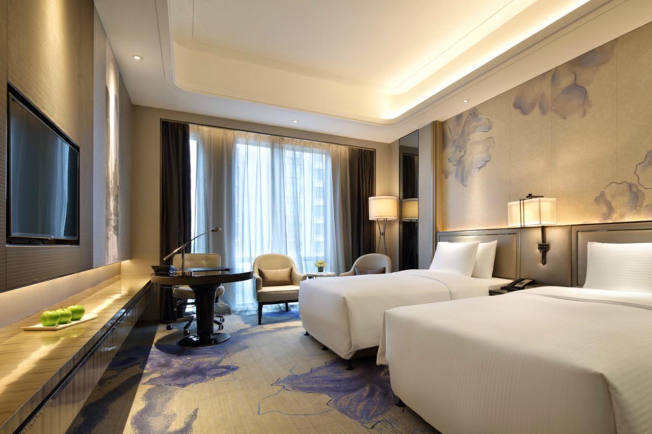 Wanda Realm Liuzhou Hotel Exterior photo